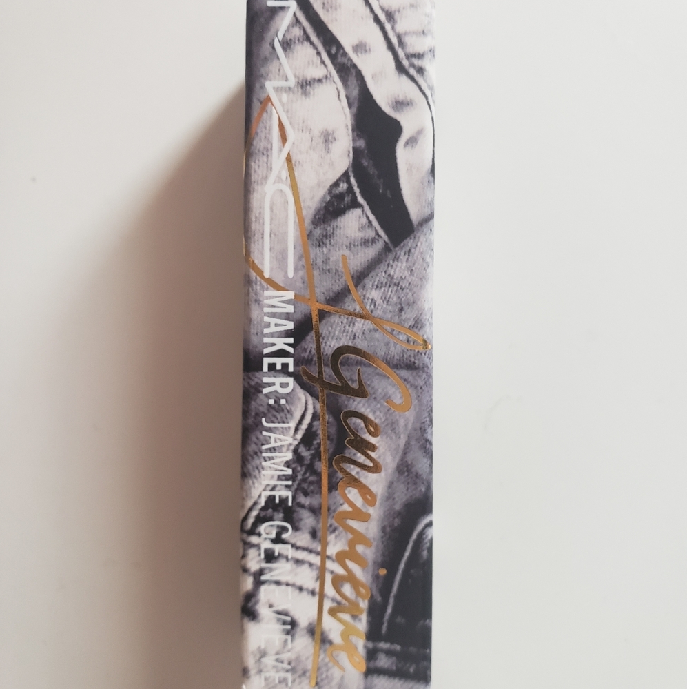 MAC Jamie Genevieve Lipstick NIB